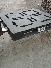 AS NEW 1100 X 1100 SOLID PALLET  BLACK&nbsp;&nbsp;PLASTIC PALLETS