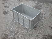STACKABLE PLASTIC CONTAINER&nbsp;&nbsp;